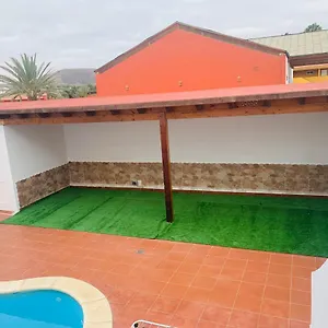  Сasa de vacaciones Lin House